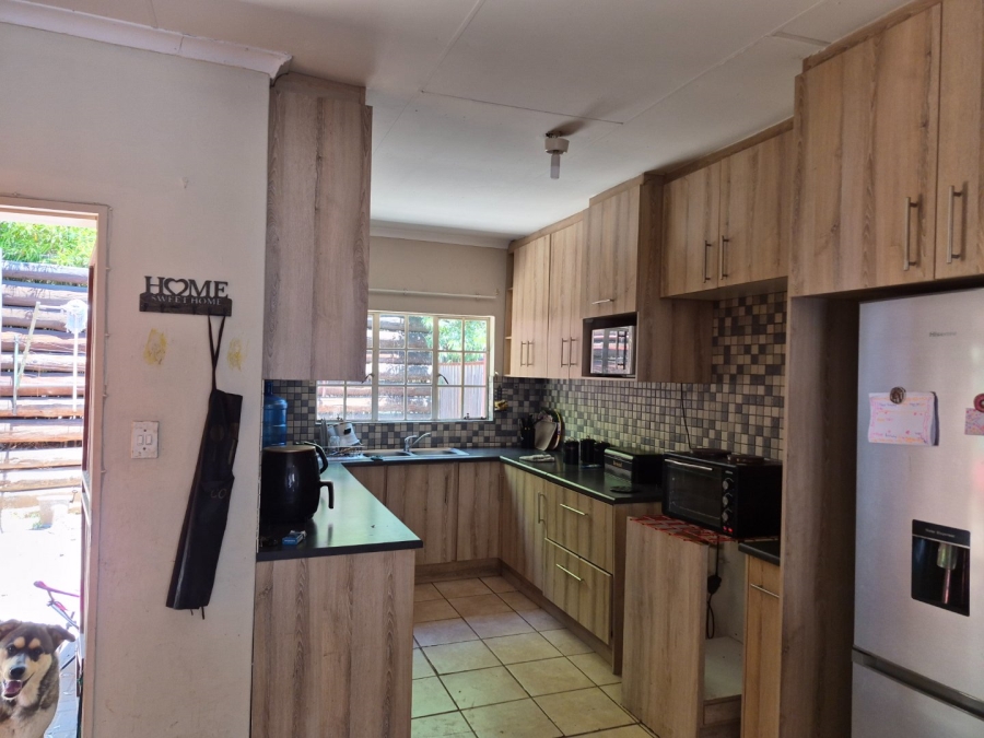3 Bedroom Property for Sale in Aliwal North Eastern Cape